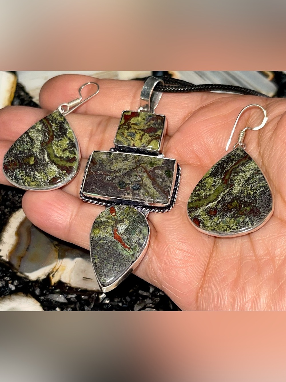 Dragon Bloodstone Jasper Pendant & Earrings Set